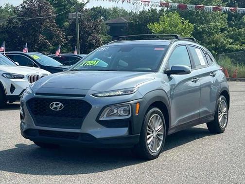 2021 Hyundai KONA SEL