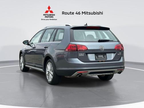 2017 Volkswagen Golf Alltrack TSI SE