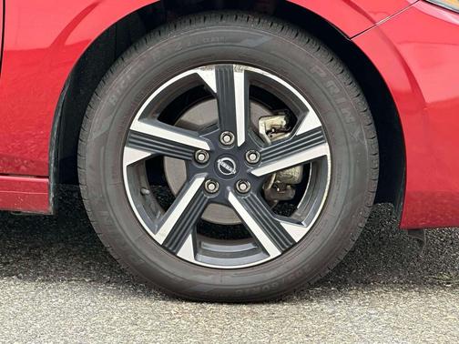 Scarlet Ember Tintcoat 2024 Nissan Sentra SV