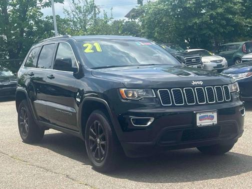 2021 Jeep Grand Cherokee Laredo