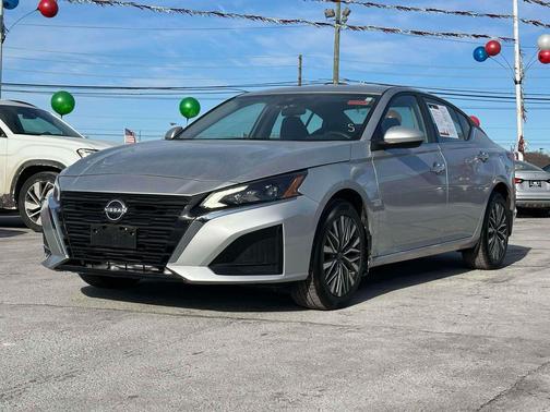 2023 Nissan Altima 2.5 SV