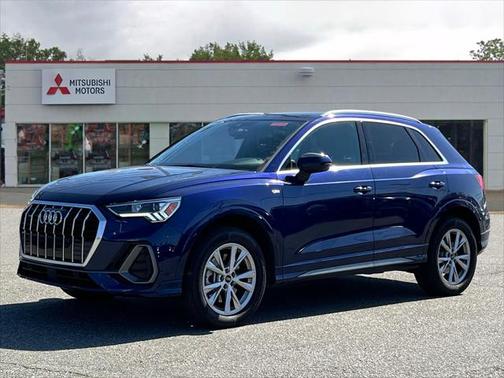 2024 Audi Q3 Premium 45 TFSI S line quattro Tiptronic