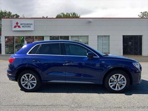 2024 Audi Q3 Premium 45 TFSI S line quattro Tiptronic