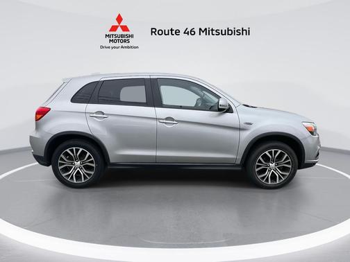 2019 Mitsubishi Outlander Sport SE