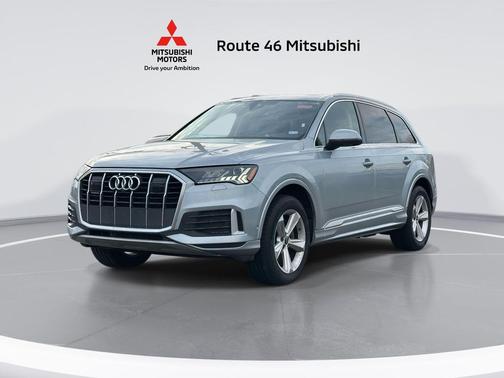 2024 Audi Q7 45 Premium Plus