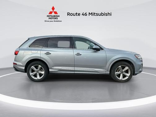 2024 Audi Q7 45 Premium Plus