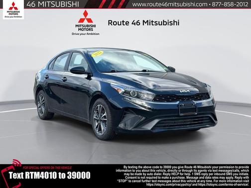 Aurora Black 2022 Kia Forte LXS