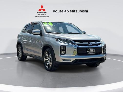 Alloy Silver Metallic 2024 Mitsubishi Outlander Sport SE