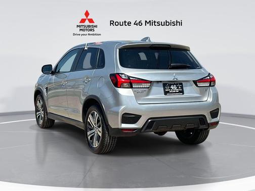 Alloy Silver Metallic 2024 Mitsubishi Outlander Sport SE