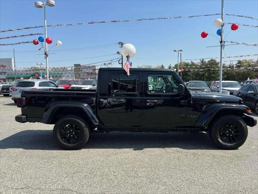 2021 Jeep Gladiator Sport S