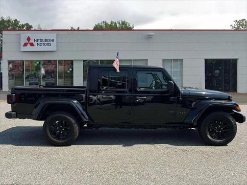2021 Jeep Gladiator Sport S