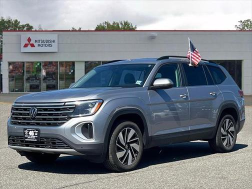 2024 Volkswagen Atlas 2.0T SE w/Technology 4MOTION