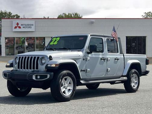 2022 Jeep Gladiator Sport S