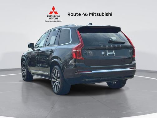 2023 Volvo XC90 B6 Plus 7-Seater