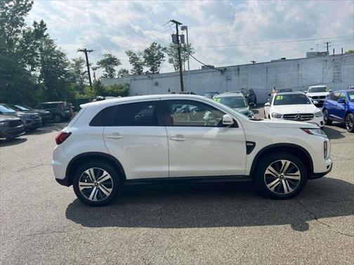 2020 Mitsubishi Outlander Sport SE