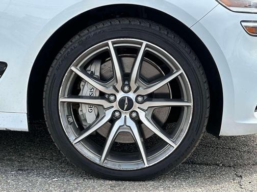 2025 Genesis G70 2.5T AWD