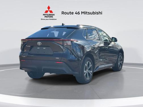 2025 Toyota bZ4X XLE