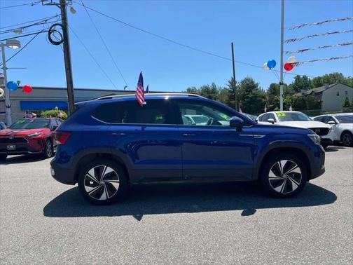 2024 Volkswagen Taos 1.5T SE