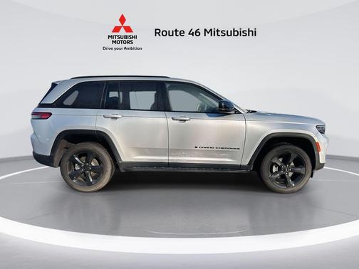 2024 Jeep Grand Cherokee Altitude