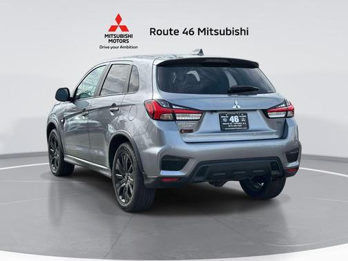 Mercury Gray Metallic 2024 Mitsubishi Outlander Sport 2.0 LE