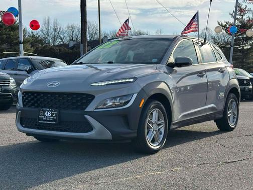 2022 Hyundai KONA SE