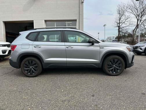 2022 Volkswagen Taos 1.5T S