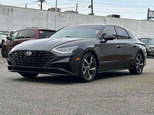 2022 Hyundai SONATA SEL Plus