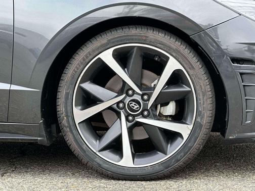 2022 Hyundai SONATA SEL Plus