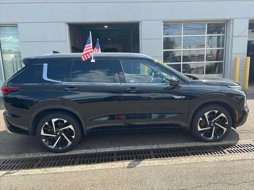 2023 Mitsubishi Outlander PHEV SEL