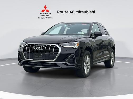 Mythos Black Metallic 2025 Audi Q3 Premium 45 TFSI S line quattro Tiptronic