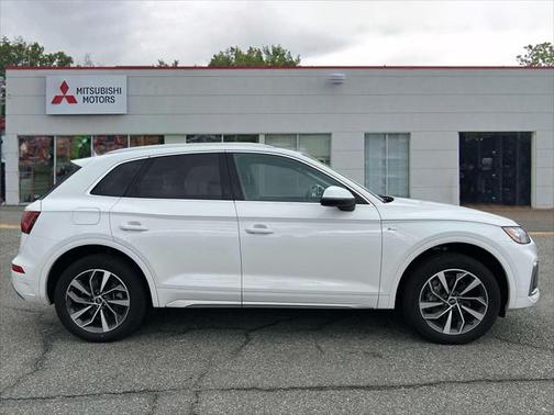2023 Audi Q5 45 S line Premium Plus