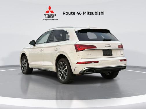 2023 Audi Q5 45 S line Premium Plus