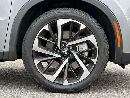 2023 Mitsubishi Outlander PHEV SE S-AWC