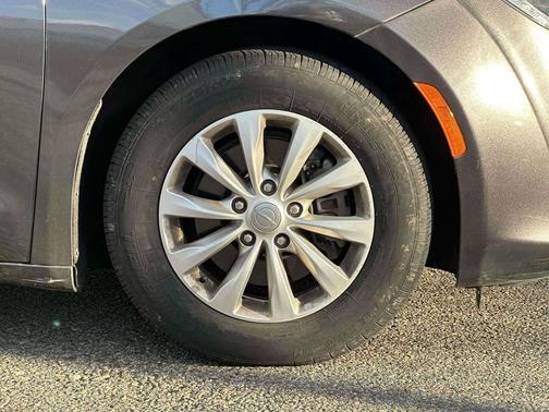 2018 Chrysler Pacifica Touring-L