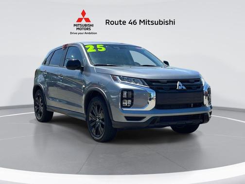 Mercury Gray Metallic 2025 Mitsubishi Outlander Sport 2.0 LE