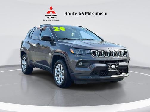 Baltic Gray Metallic Clearcoat 2024 Jeep Compass Latitude
