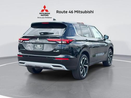 Mercury Gray Metallic 2023 Mitsubishi Outlander PHEV SE S-AWC