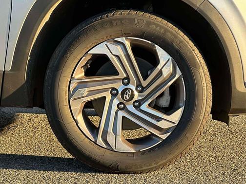 2023 Hyundai SANTA FE SEL 2.4