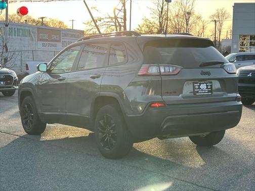 2023 Jeep Cherokee Altitude