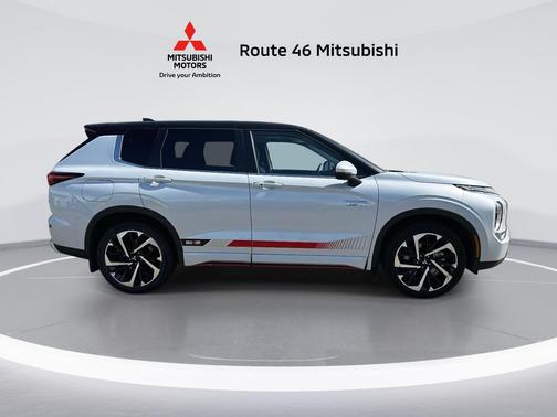 2024 Mitsubishi Outlander PHEV SE Ralliart