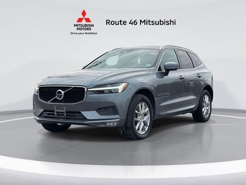 2021 Volvo XC60 T5 Momentum