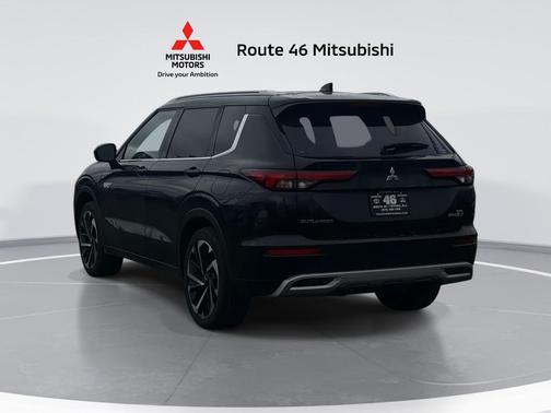 2023 Mitsubishi Outlander PHEV SEL