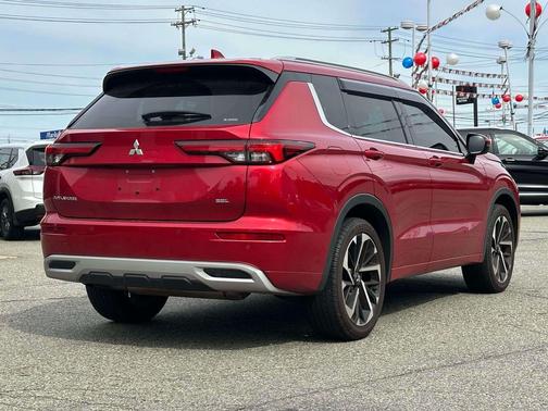 2023 Mitsubishi Outlander SEL