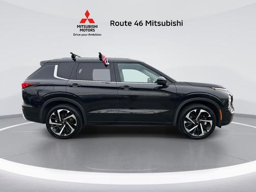2022 Mitsubishi Outlander SEL Special Edition S-AWC