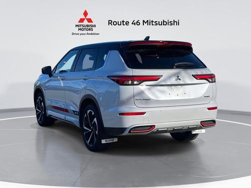2024 Mitsubishi Outlander PHEV SE S-AWC