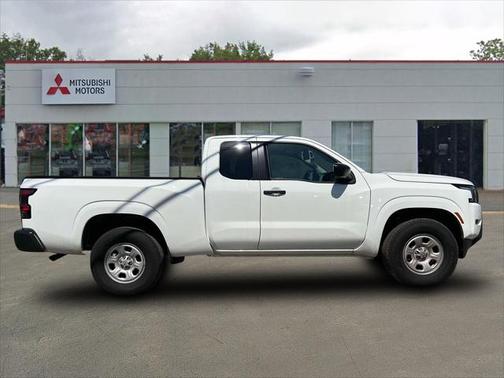 2023 Nissan Frontier S