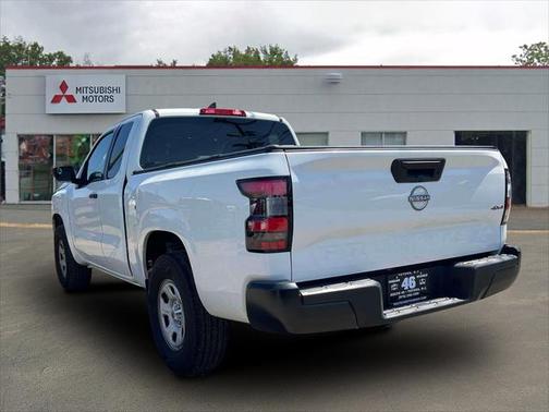 2023 Nissan Frontier S
