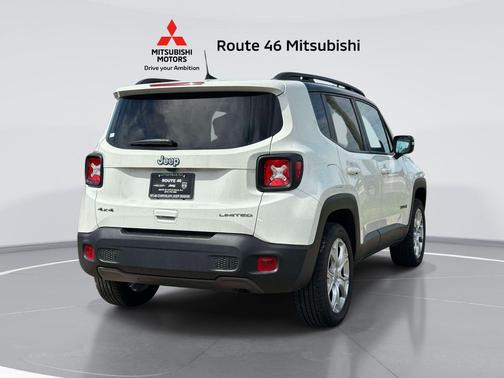 Alpine White Clearcoat 2022 Jeep Renegade Limited