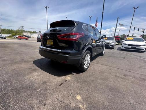 2020 Nissan Rogue Sport S