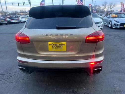 2016 Porsche Cayenne Base